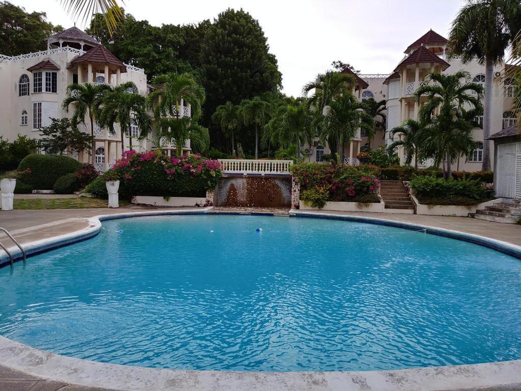 Sky Castles Apt H6 Ocho Rios Exterior foto