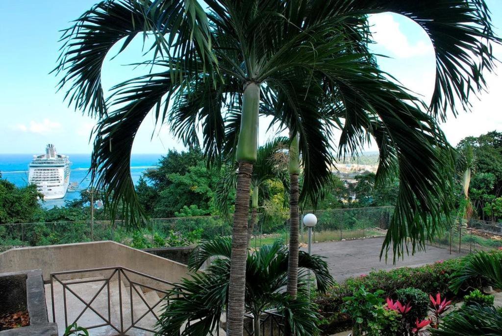Sky Castles Apt H6 Ocho Rios Exterior foto