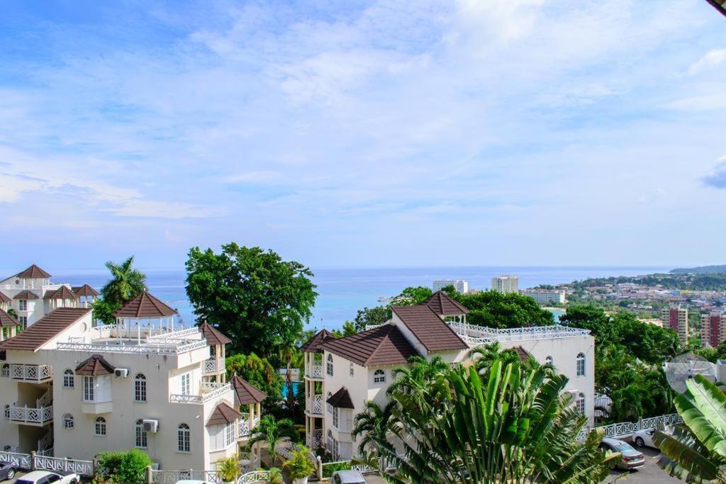 Sky Castles Apt H6 Ocho Rios Exterior foto